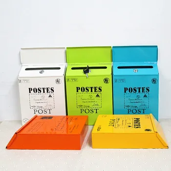 zárható postaláda Pásztori stílus Vas polikromatikus levéltároló doboz Tégla alakú felfüggeszthető újságpénztár Kép